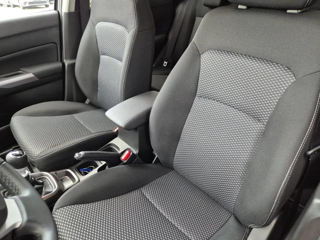 Suzuki Vitara Comfort 129PS MHEV 1.4 Boosterjet Navi Klimaautomatik Sitzheizung ACC PDC Rückf.Kamera Suzuki-Radio Apple CarPlay Android Auto Touchscreen 2xKeyless 17-LM 