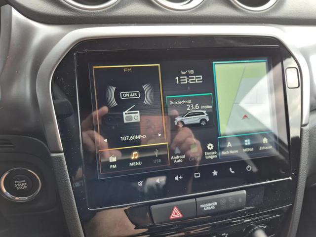 Suzuki Vitara Comfort 129PS MHEV 1.4 Boosterjet Navi Klimaautomatik Sitzheizung ACC PDC Rückf.Kamera Suzuki-Radio Apple CarPlay Android Auto Touchscreen 2xKeyless 17-LM 