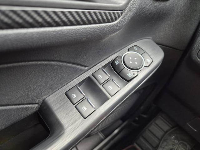 Ford Kuga ST-Line X 243PS PHEV Automatik Black Package schwenkb. AHK Matrix-LED elektr. PanoDach Sitzheizung v+h Lenkradheizung Frontscheibe beheizb. Navi SYNC4 Apple CarPlay Android Auto Touchscreen PDC 4xKamera 2xKeyless B+O Sound 20"LM vollelektr. Reic 