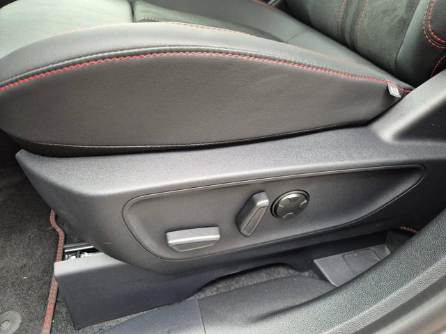 Ford Kuga ST-Line X 243PS PHEV Automatik Black Package Matrix-LED elektr. PanoDach Sitzheizung v+h Lenkradheizung Frontscheibe beheizb. Navi SYNC4 Apple CarPlay Android Auto Touchscreen PDC 4xKamera 2xKeyless B+O Sound 20"LM vollelektr. Reichweite 67KM 
