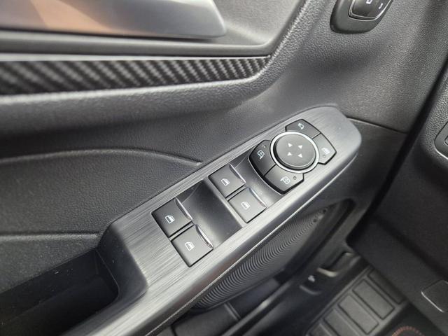 Ford Kuga ST-Line X 243PS PHEV Automatik Black Package Matrix-LED elektr. PanoDach Sitzheizung v+h Lenkradheizung Frontscheibe beheizb. Navi SYNC4 Apple CarPlay Android Auto Touchscreen PDC 4xKamera 2xKeyless B+O Sound 20"LM vollelektr. Reichweite 67KM 