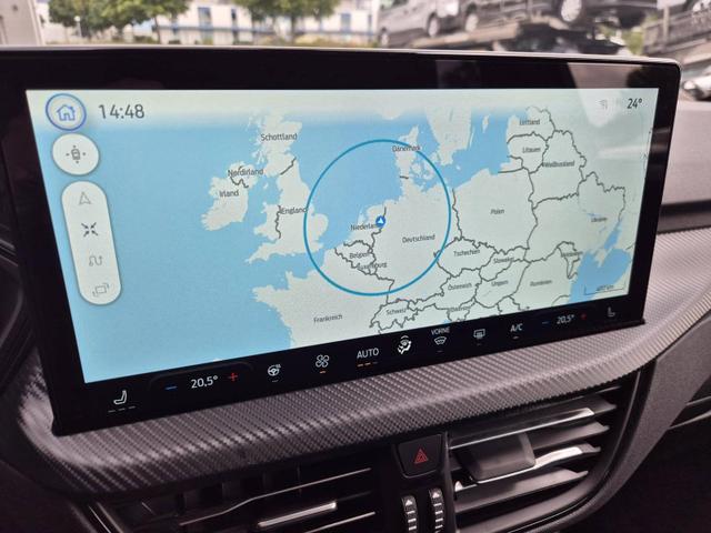 Ford Kuga ST-Line X 243PS PHEV Automatik Black Package Matrix-LED elektr. PanoDach Sitzheizung v+h Lenkradheizung Frontscheibe beheizb. Navi SYNC4 Apple CarPlay Android Auto Touchscreen PDC 4xKamera 2xKeyless B+O Sound 20"LM vollelektr. Reichweite 67KM 