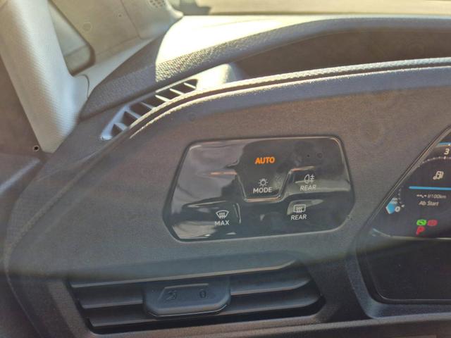 Volkswagen Caddy Cargo Maxi 2.0 TDI 122PS DSG 7-Sitzer Sitzheizung Rückf.Kamera Klimaautomatik PDC v+h Apple CarPlay Android Auto Bluetooth DAB Touchscreen 