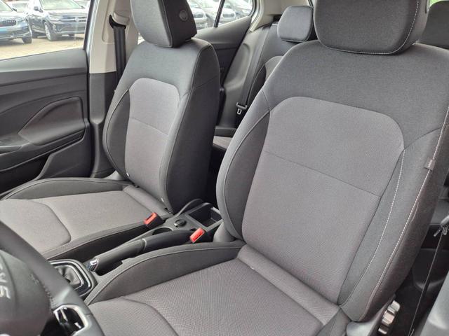 Skoda Fabia 1.0 TSI 115PS DSG Selection 5-türig Rückf.Kamera Parksensoren Sitzheizung Multifunktionslenkrad Klima Skoda-Radio Bluetooth Touchscreen Tempomat Nebelsch. Apple CarPlay + Android Auto 