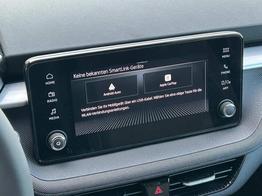 Skoda Fabia 1.0 TSI 115PS DSG Selection 5-türig 15"LM Rückf.Kamera Parksensoren Sitzheizung Multifunktionslenkrad Klima Skoda-Radio Bluetooth Touchscreen Tempomat Nebelsch. Apple CarPlay + Android Auto 