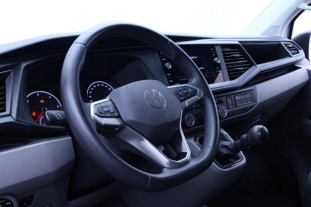 Volkswagen Transporter 6.1 Kastenwagen L2 2.0 TDi 110PS Langer Radstand 2-Sitzer Navi Klima Apple CarPlay Android Auto Touchscreen Bluetooth Ganzj.Reifen PDC AHK 