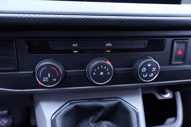 Volkswagen Transporter 6.1 Kastenwagen L2 2.0 TDi 110PS Langer Radstand 2-Sitzer Navi Klima Apple CarPlay Android Auto Touchscreen Bluetooth Ganzj.Reifen PDC AHK 