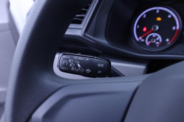 Volkswagen Transporter 6.1 Kastenwagen L2 2.0 TDi 150PS Langer Radstand 2-Sitzer Klima Apple CarPlay Android Auto Touchscreen Bluetooth Ganzj.reifen PDC AHK 