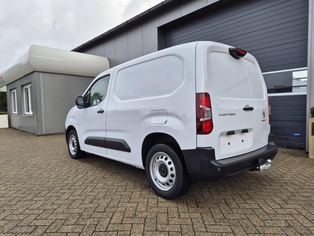Peugeot Partner 1.5 BlueHDI 102PS 2-Sitzer AHK Klima Radio Apple CarPlay Android Auto Bluetooth DAB PDC v+h Rückf.Kamera Tempomat Ganzj.Reifen 