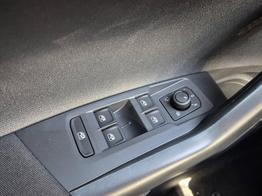 Volkswagen Taigo 1.0 TSI 116PS DSG Life LED-Matrix-Scheinwerfer Klimaautomatik Sitzheizung PDC Rückf.Kamera 17-LM abged.Scheiben 2xKeyless DAB+ Bluetooth Touchscreen Apple CarPlay Android Auto 