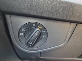 Volkswagen Taigo 1.0 TSI 116PS DSG Life LED-Matrix-Scheinwerfer Klimaautomatik Sitzheizung PDC Rückf.Kamera 17-LM abged.Scheiben 2xKeyless DAB+ Bluetooth Touchscreen Apple CarPlay Android Auto 