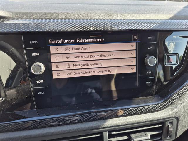 Volkswagen Taigo 1.0 TSI 116PS DSG Life LED-Matrix-Scheinwerfer Klimaautomatik Sitzheizung PDC Rückf.Kamera 17-LM abged.Scheiben 2xKeyless DAB+ Bluetooth Touchscreen Apple CarPlay Android Auto 
