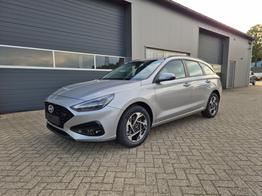 Hyundai i30 Kombi 1.5 T-GDI 95PS Sitzheizung Lenkradheizung Klima Tempomat Navi Apple CarPlay + Android Auto PDC v+h Rückf.Kamera 16-LM 