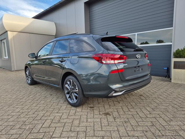 Hyundai i30 Kombi 1.5 T-GDI 95PS Sitzheizung Lenkradheizung Klimaautomatik ACC Navi Apple CarPlay + Android Auto PDC v+h Rückf.Kamera 17-LM 