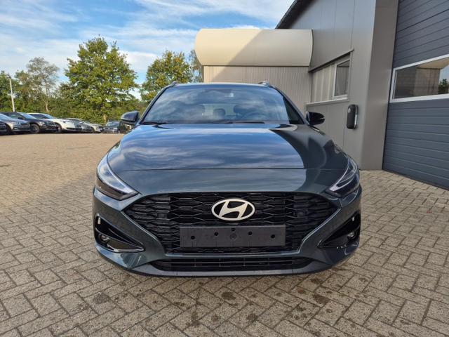 Hyundai i30 Kombi 1.5 T-GDI 95PS Sitzheizung Lenkradheizung Klimaautomatik ACC Navi Apple CarPlay + Android Auto PDC v+h Rückf.Kamera 17-LM 
