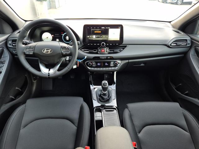 Hyundai i30 Kombi 1.5 T-GDI 95PS Sitzheizung Lenkradheizung Klimaautomatik ACC Navi Apple CarPlay + Android Auto PDC v+h Rückf.Kamera 17-LM 