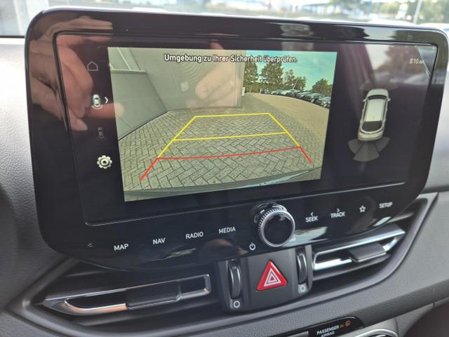 Hyundai i30 Kombi 1.5 T-GDI 95PS Sitzheizung Lenkradheizung Klimaautomatik ACC Navi Apple CarPlay + Android Auto PDC v+h Rückf.Kamera 17-LM 