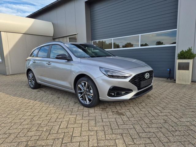 Hyundai i30 Kombi 1.5 T-GDI 95PS Sitzheizung Lenkradheizung Klimaautomatik ACC Navi Apple CarPlay + Android Auto PDC v+h Rückf.Kamera 17-LM 
