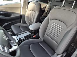 Hyundai i30 Kombi 1.5 T-GDI 95PS Sitzheizung Lenkradheizung Klimaautomatik Tempomat Navi Apple CarPlay + Android Auto PDC v+h Rückf.Kamera 17-LM 