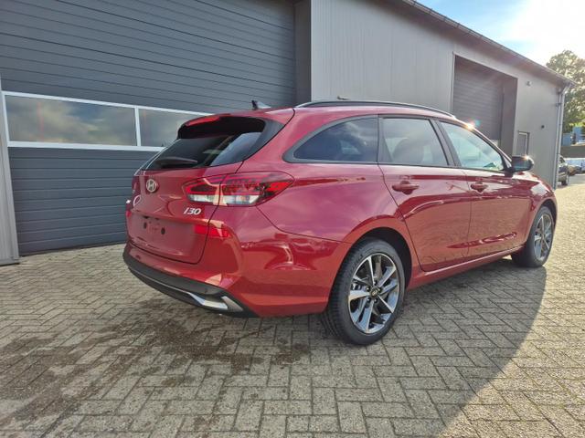 Hyundai i30 Kombi 1.5 T-GDI 95PS Sitzheizung Lenkradheizung Klimaautomatik ACC Navi Apple CarPlay + Android Auto PDC v+h Rückf.Kamera 17-LM 