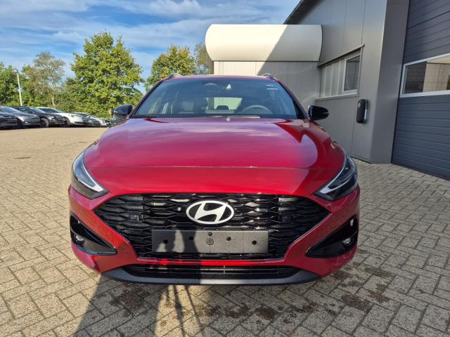 Hyundai i30 Kombi 1.5 T-GDI 95PS Sitzheizung Lenkradheizung Klimaautomatik ACC Navi Apple CarPlay + Android Auto PDC v+h Rückf.Kamera 17-LM 