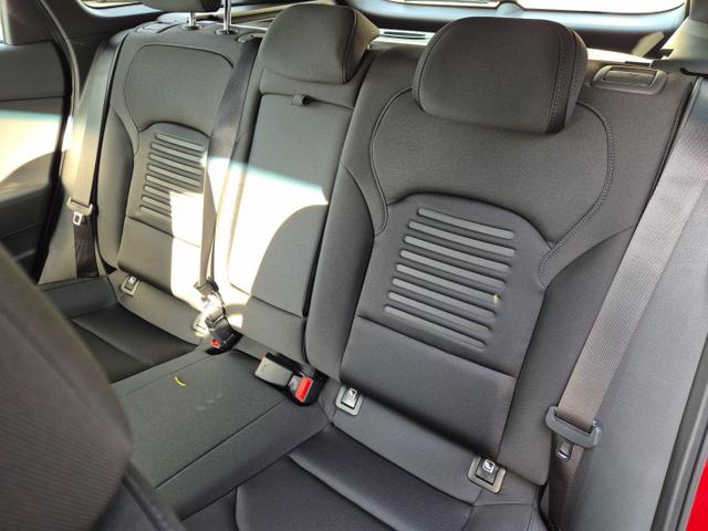 Hyundai i30 Kombi 1.5 T-GDI 95PS Sitzheizung Lenkradheizung Klimaautomatik ACC Navi Apple CarPlay + Android Auto PDC v+h Rückf.Kamera 17-LM 