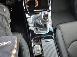 Hyundai i30 Kombi 1.5 T-GDI 95PS Sitzheizung Lenkradheizung Klimaautomatik Tempomat Navi Apple CarPlay + Android Auto PDC v+h Rückf.Kamera 17-LM 