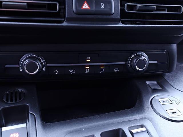 Peugeot Partner 1.5 BlueHDI 130PS Automatik NEUES MODELL 2-Sitzer Apple CarPlay Android Auto AHK Klima Bluetooth DAB PDC v+h Rückf.Kamera Tempomat Ganzj.Reifen 