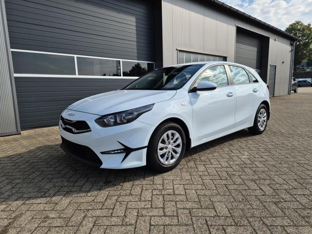 Kia Ceed - Vision 1.5 T-GDi 140PS Klimaautomatik Alarmanlage Sitzheizung Lenkradheizung Navi PDC Rückf.Kamera Bluetooth Touchscreen Apple CarPlay Android Auto Tempomat