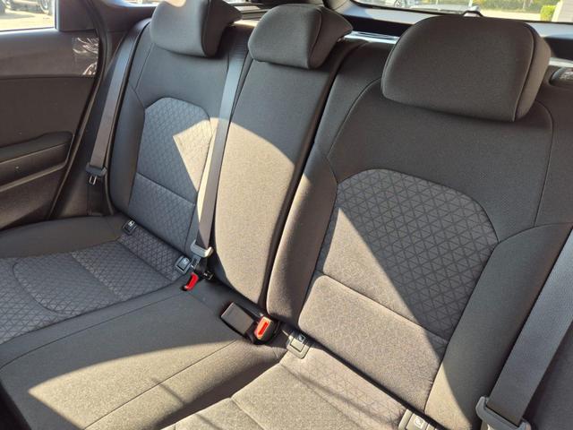 Kia Ceed Sportswagon Vision 1.5 T-GDi 140PS Automatik Klimaautomatik Alarmanlage Sitzheizung Lenkradheizung Navi PDC Rückf.Kamera Bluetooth Touchscreen Apple CarPlay Android Auto Tempomat 