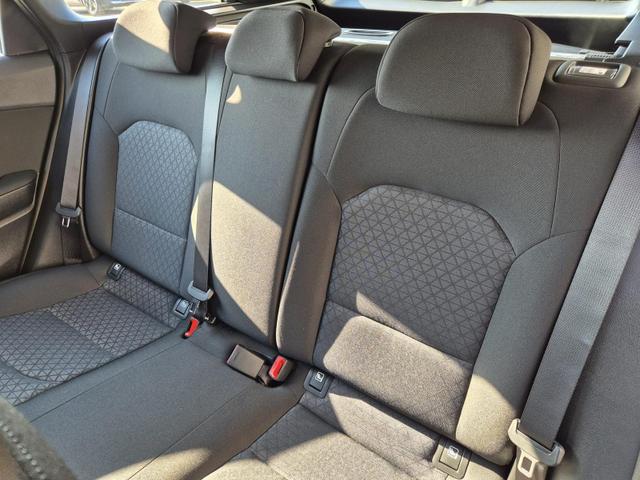 Kia Ceed Sportswagon Vision 1.5 T-GDi 140PS Automatik Klimaautomatik Alarmanlage Sitzheizung Lenkradheizung Navi PDC Rückf.Kamera Bluetooth Touchscreen Apple CarPlay Android Auto Tempomat 