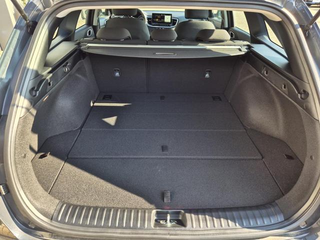 Kia Ceed Sportswagon Vision 1.5 T-GDi 140PS Automatik Klimaautomatik Alarmanlage Sitzheizung Lenkradheizung Navi PDC Rückf.Kamera Bluetooth Touchscreen Apple CarPlay Android Auto Tempomat 