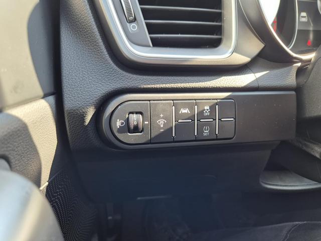Kia Ceed Sportswagon Vision 1.5 T-GDi 140PS Automatik Klimaautomatik Alarmanlage Sitzheizung Lenkradheizung Navi PDC Rückf.Kamera Bluetooth Touchscreen Apple CarPlay Android Auto Tempomat 
