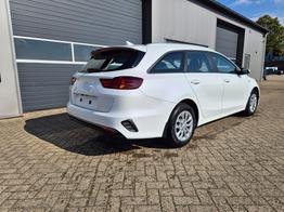 Kia Ceed Sportswagon Vision 1.5 T-GDi 140PS Automatik Klimaautomatik Alarmanlage Sitzheizung Lenkradheizung Navi PDC Rückf.Kamera Bluetooth Touchscreen Apple CarPlay Android Auto Tempomat 