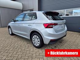 Skoda Fabia 1.0 TSI 115PS DSG Selection 5-t&uuml;rig R&uuml;ckf.Kamera Parksensoren Sitzheizung Multifunktionslenkrad Klima Skoda-Radio Bluetooth Touchscreen Tempomat Nebelsch. Apple CarPlay + Android Auto 