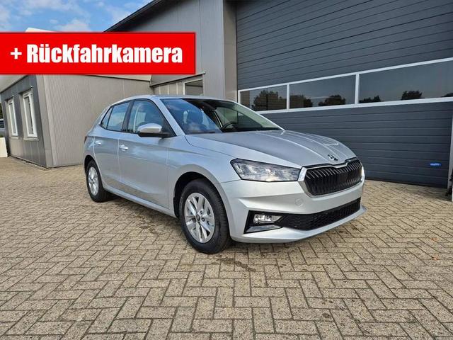 Skoda Fabia 1.0 TSI 115PS DSG Selection 5-türig 15"LM Rückf.Kamera Parksensoren Sitzheizung Multifunktionslenkrad Klima Skoda-Radio Bluetooth Touchscreen Tempomat Nebelsch. Apple CarPlay + Android Auto 