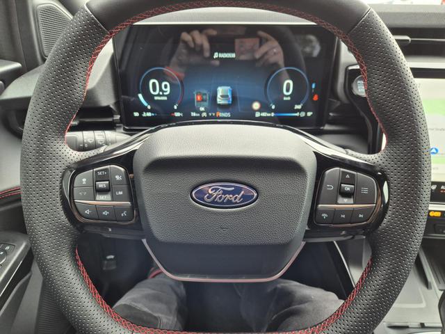 Ford Puma ST-Line X 1.0 EcoBoost Hybrid 125PS Automatik NEUES MODELL 360°Kamera AbstandsTempomat el.Heckklappe Premium Leder (Sensico) B+O-Sound Klimaautomatik Sitzheizung Lenkradheizung Frontscheibe beheizb. Ford-Navi SYNC4 Bluetooth Apple CarPlay Android A 