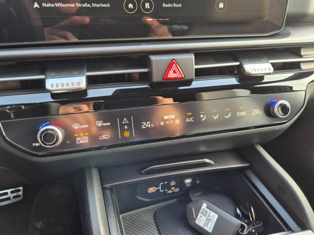 Kia Sportage 1.6 T-GDi 180PS 4x4 AWD Automatik GT-Line NEUES MODELL MY26 FACELIFT elektr. PanoDach HUD 4xSitzheizung Lenkradheizung Teil-Leder Harman/Kardon-Sound Heckklappe Klimaautomatik ACC Navi PDC v+h 360°Kamera 19"LM 2xKeyless Apple CarPlay An 