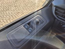 Ford Transit Custom Kombi 9-Sitzer L2 2.5 Duratec PHEV 233PS Automatik Trend 3,4t Klimaautomatik Frontscheibe beheizb. Rückf.kamera PDC v+h Tempomat Navi Bluetooth Touchscreen Apple CarPlay Android Auto Ganzj.Reifen 