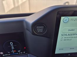 Ford Transit Custom Kombi 9-Sitzer L2 2.5 Duratec PHEV 233PS Automatik Trend 3,4t Klimaautomatik Frontscheibe beheizb. Rückf.kamera PDC v+h Tempomat Navi Bluetooth Touchscreen Apple CarPlay Android Auto Ganzj.Reifen 