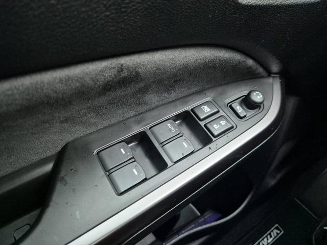 Suzuki Vitara Comfort+ 110PS Automatik MHEV 4x4 ALLGRIP 1.4 Boosterjet Allrad Teilleder Navi Klimaautomatik Sitzheizung ACC PDC v+h Rückf.Kamera Suzuki-Radio Apple CarPlay Android Auto Touchscreen 2xKeyless 17-LM 