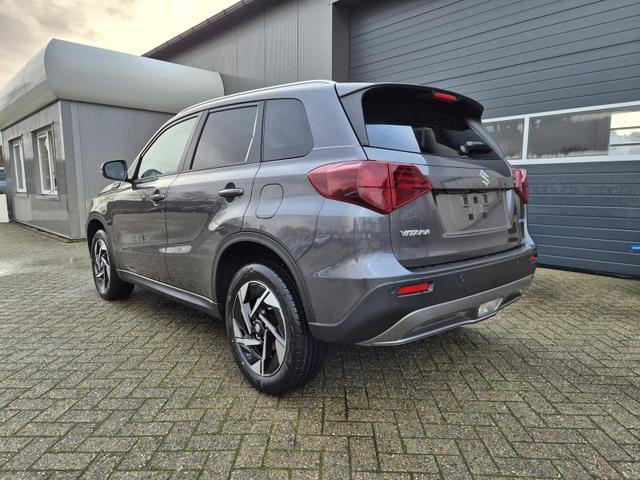 Suzuki Vitara Comfort+ 110PS Automatik MHEV 4x4 ALLGRIP 1.4 Boosterjet Allrad Teilleder Navi Klimaautomatik Sitzheizung ACC PDC v+h Rückf.Kamera Suzuki-Radio Apple CarPlay Android Auto Touchscreen 2xKeyless 17-LM 