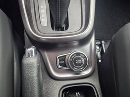 Suzuki Vitara Comfort+ 110PS Automatik MHEV 4x4 ALLGRIP 1.4 Boosterjet Allrad Teilleder Navi Klimaautomatik Sitzheizung ACC PDC v+h Rückf.Kamera Suzuki-Radio Apple CarPlay Android Auto Touchscreen 2xKeyless 17-LM 