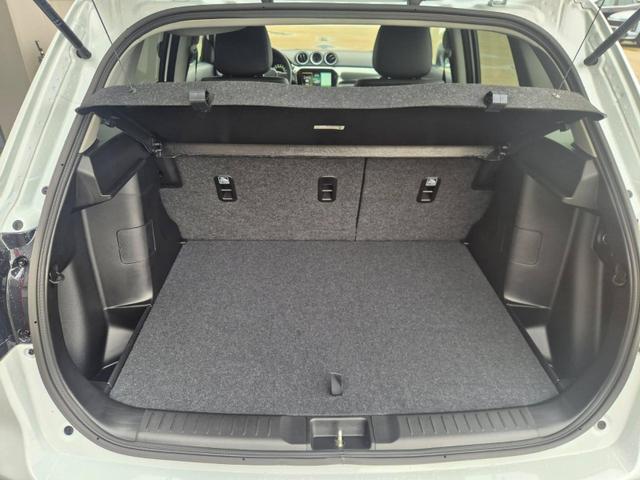 Suzuki Vitara Comfort+ 110PS Automatik MHEV 4x4 ALLGRIP 1.4 Boosterjet Allrad Teilleder Navi Klimaautomatik Sitzheizung ACC PDC v+h Rückf.Kamera Suzuki-Radio Apple CarPlay Android Auto Touchscreen 2xKeyless 17-LM 