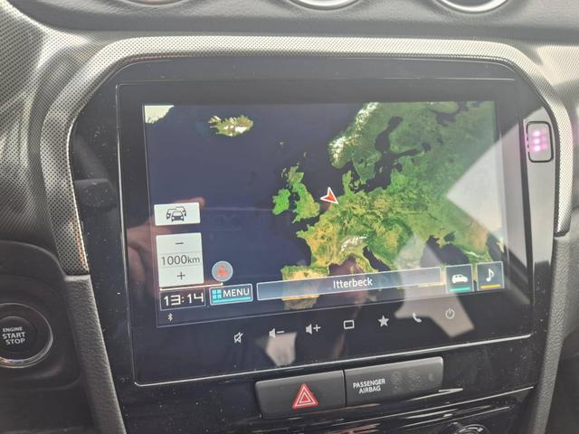 Suzuki Vitara Comfort+ 110PS Automatik MHEV 4x4 ALLGRIP 1.4 Boosterjet Allrad Teilleder Navi Klimaautomatik Sitzheizung ACC PDC v+h Rückf.Kamera Suzuki-Radio Apple CarPlay Android Auto Touchscreen 2xKeyless 17-LM 