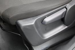 Peugeot Partner 1.5 BlueHDI 102PS NEUES MODELL 2-Sitzer AHK Klima Radio Apple CarPlay Android Auto Bluetooth DAB PDC v+h Rückf.Kamera Tempomat Ganzj.Reifen 