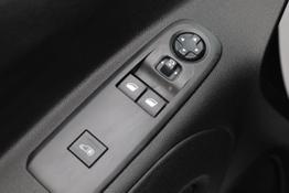 Peugeot Partner 1.5 BlueHDI 102PS NEUES MODELL 2-Sitzer AHK Klima Radio Apple CarPlay Android Auto Bluetooth DAB PDC v+h Rückf.Kamera Tempomat Ganzj.Reifen 