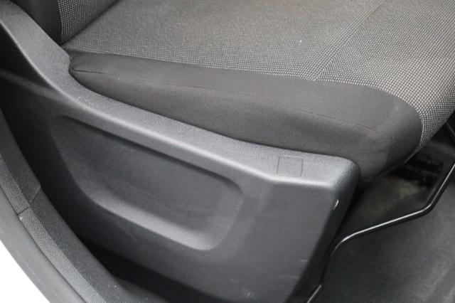 Peugeot Partner 1.5 BlueHDI 102PS NEUES MODELL 2-Sitzer AHK Klima Radio Apple CarPlay Android Auto Bluetooth DAB PDC v+h Rückf.Kamera Tempomat Ganzj.Reifen 