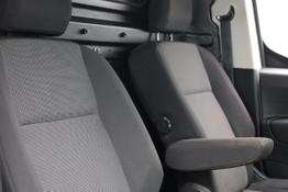 Peugeot Partner 1.5 BlueHDI 102PS NEUES MODELL 2-Sitzer AHK Klima Radio Apple CarPlay Android Auto Bluetooth DAB PDC v+h Rückf.Kamera Tempomat Ganzj.Reifen 