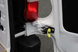 Peugeot Partner 1.5 BlueHDI 102PS 2-Sitzer AHK Klima Radio Apple CarPlay Android Auto Bluetooth DAB PDC v+h Rückf.Kamera Tempomat Ganzj.Reifen 